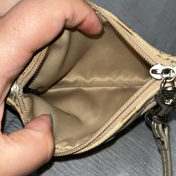 Coach Est 1941 New York Beige Wristlet, Vintage - Picture 9 of 14